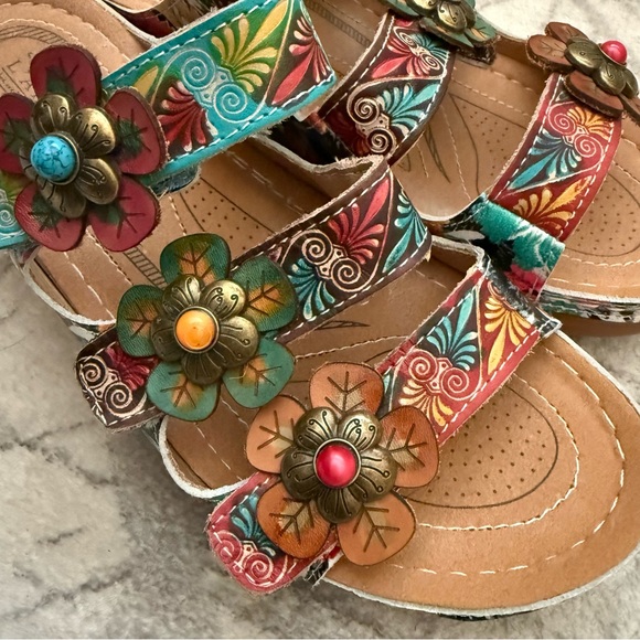 L’Artiste Dansaye Sandals Floral Genuine Leather Hook Loop Comfort Size 36 Boho - Picture 4 of 6